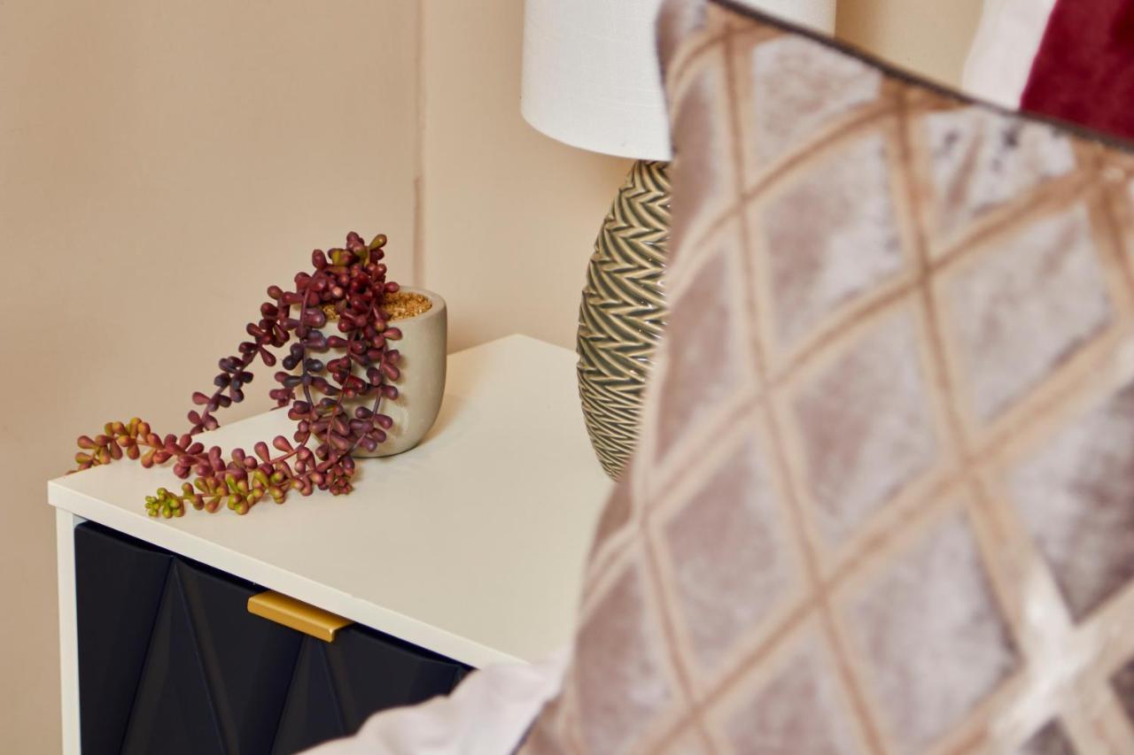 The Stunning Central Harrogate Abode - Sleeps 6 외부 사진